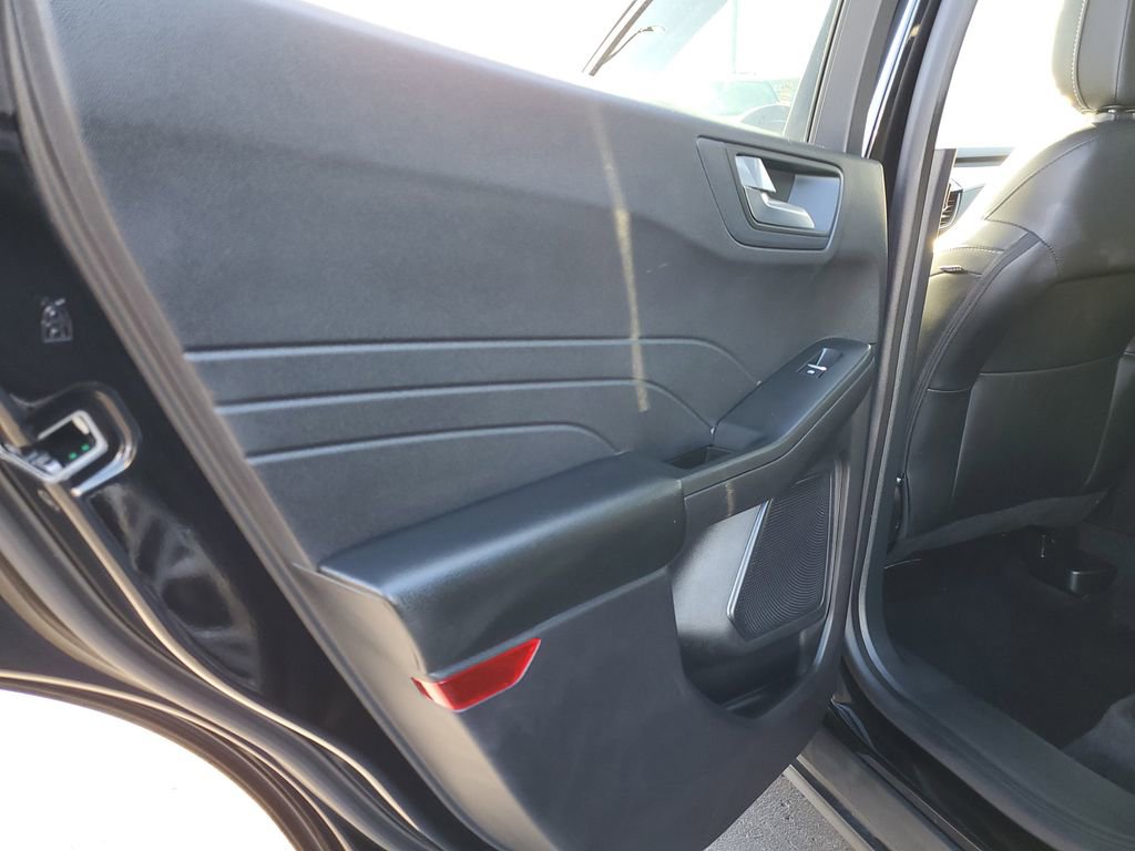 Certified 2022 Ford Escape SEL image 24