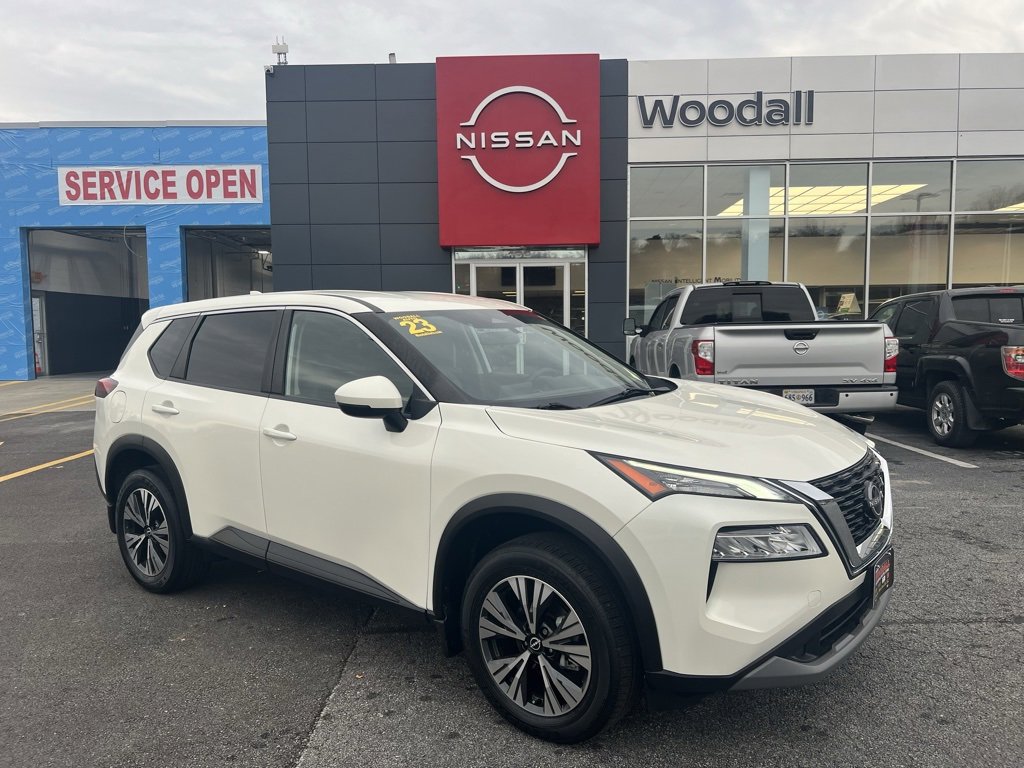 Used 2023 Nissan Rogue SV
