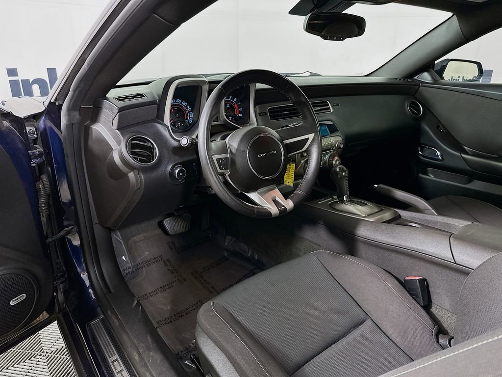 Used 2011 Chevrolet Camaro SS RWD image 10