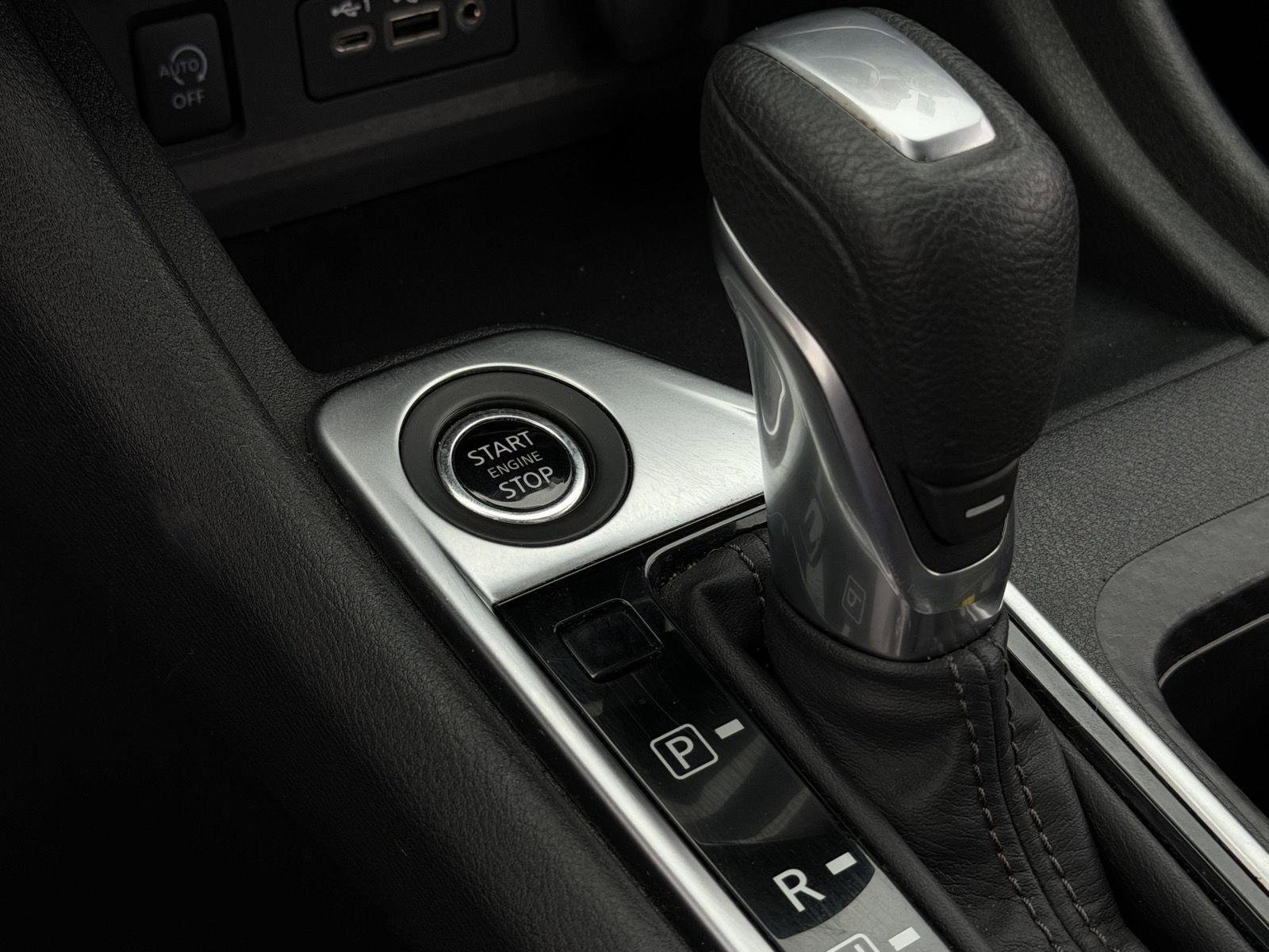 Used 2024 Nissan Sentra SV image 16