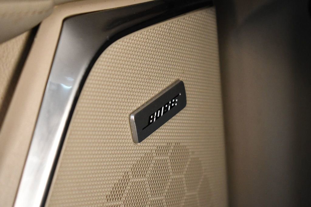 Used 2016 Cadillac Escalade Premium image 35