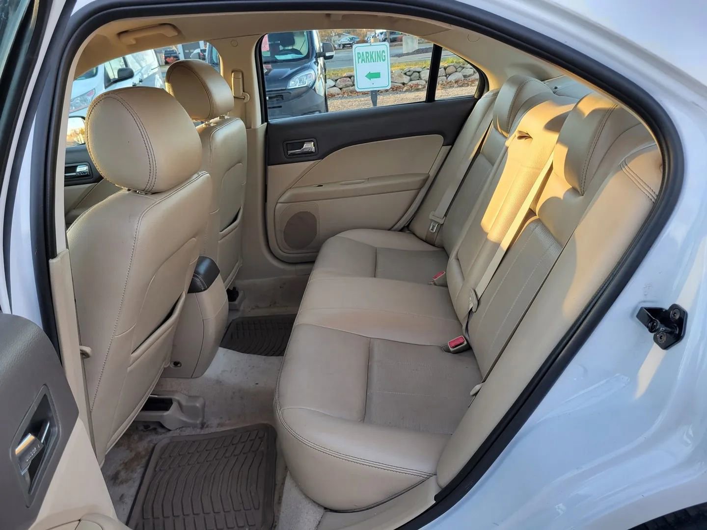 Used 2006 Mercury Milan Premier image 4