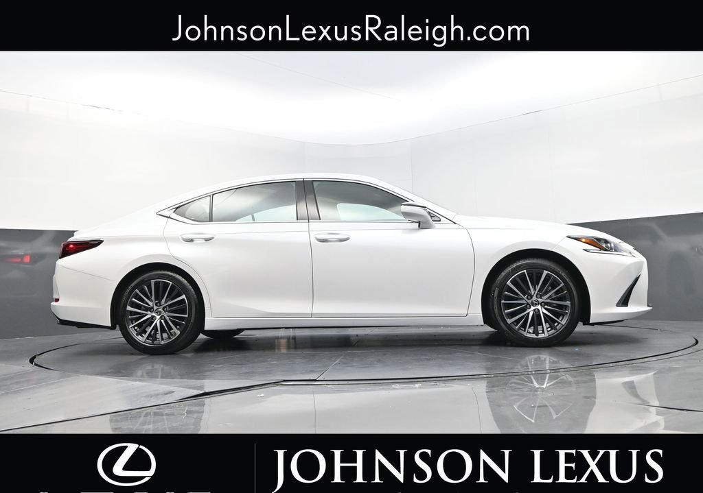 Used 2025 Lexus ES 350 w/ Premium Package FWD image 20