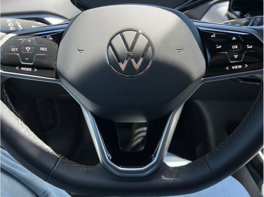 Used 2023 Volkswagen ID.4 Pro S RWD image 12
