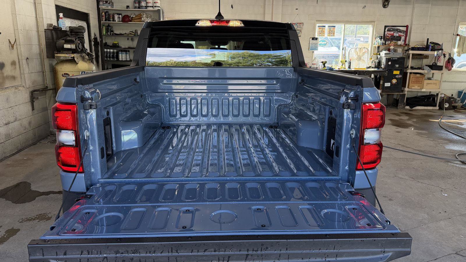 New 2025 Ford Maverick XLT w/ XLT Luxury Package image 30