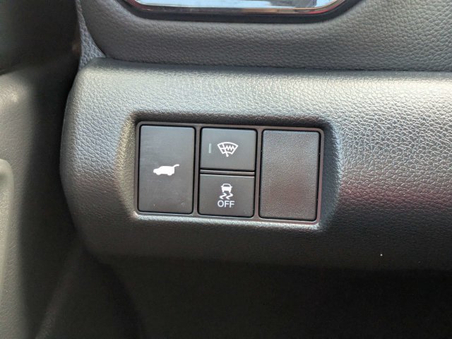 Used 2025 Honda Pilot TrailSport image 25