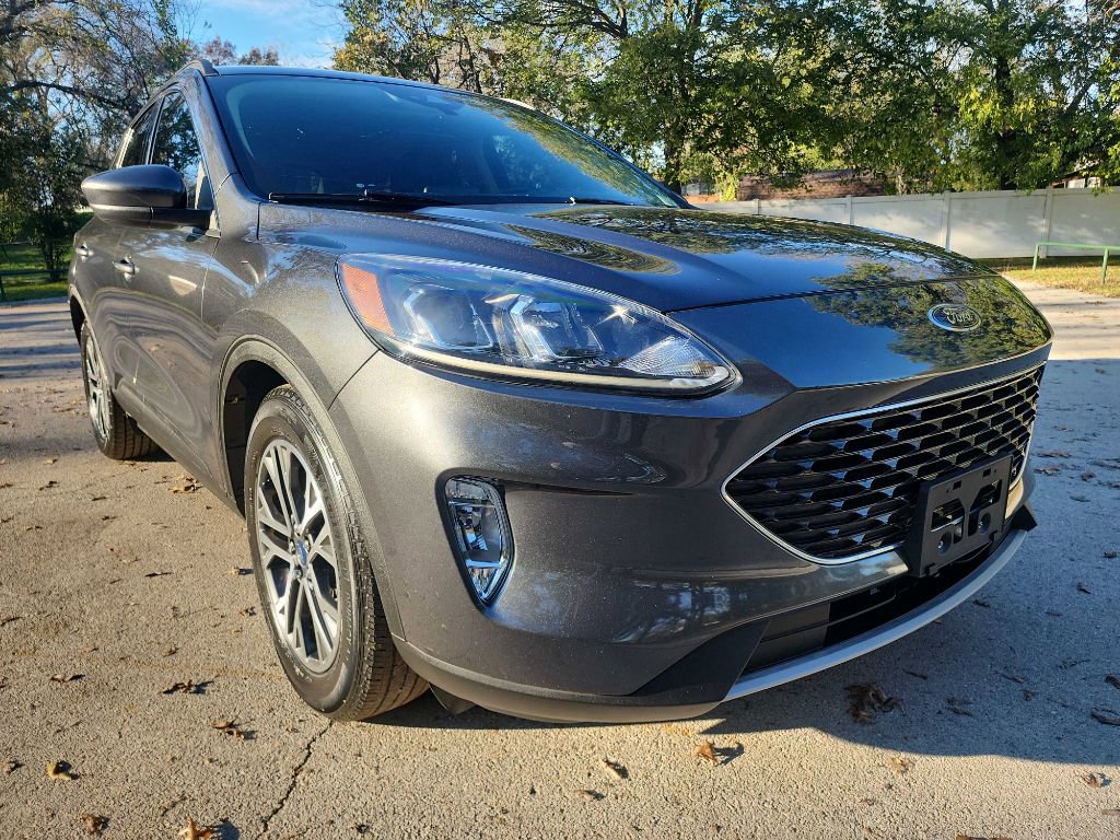 Used 2020 Ford Escape SEL image 1