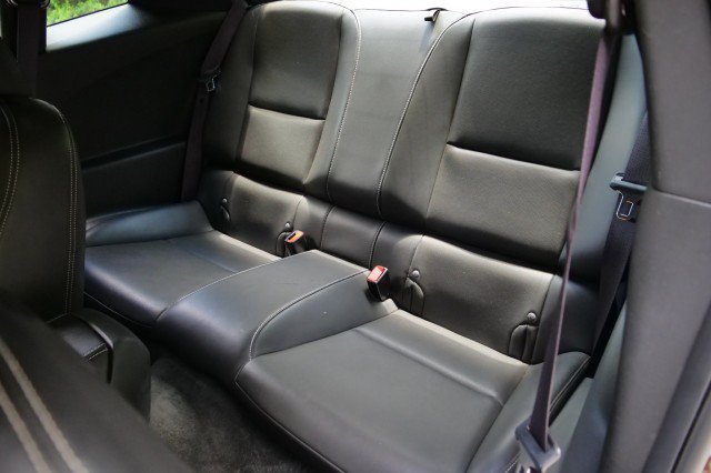 Used 2010 Chevrolet Camaro SS RWD image 29