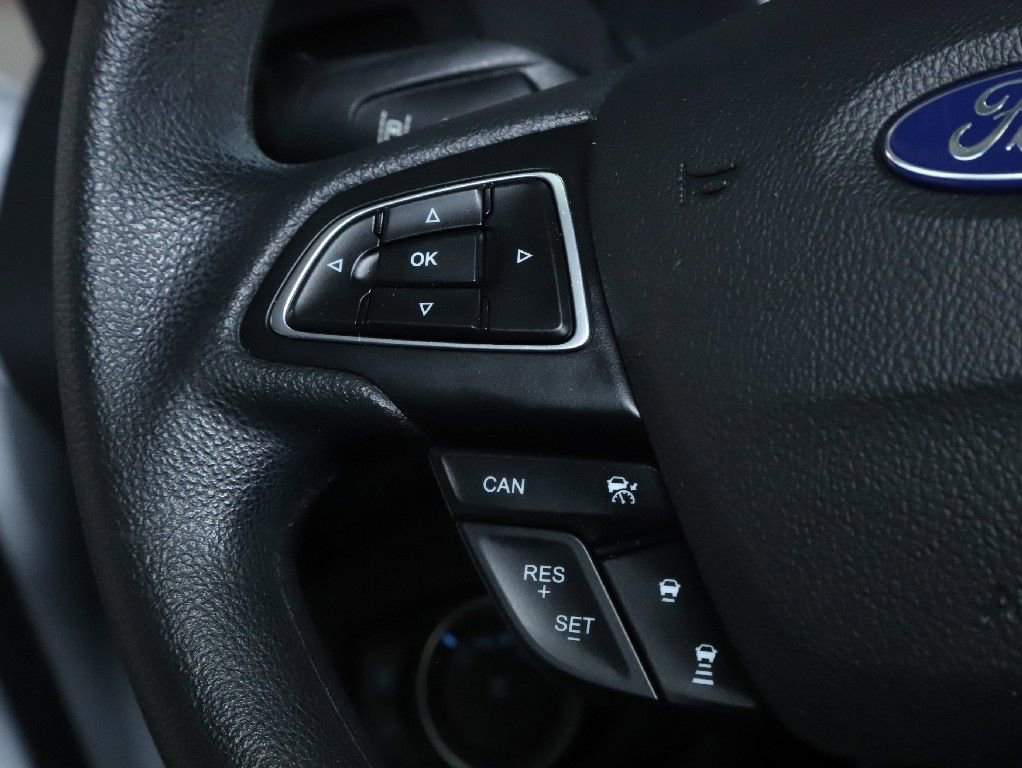 Used 2018 Ford Escape SE w/ Ford Safe & Smart Package image 22