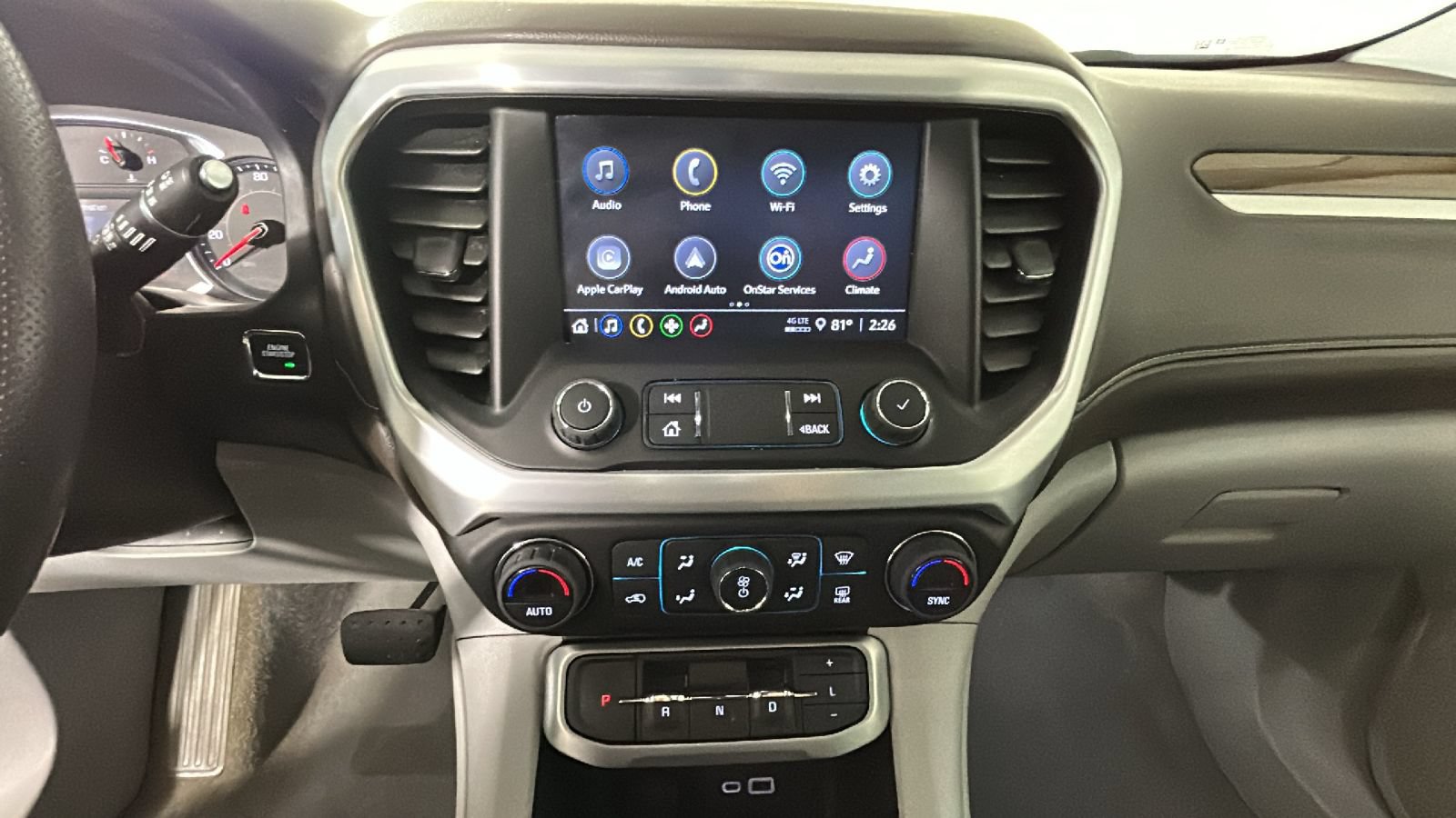 Used 2022 GMC Acadia SLE w/ LPO, Cargo Package AWD/4WD image 27
