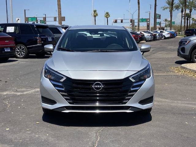 Used 2025 Nissan Versa SV FWD image 3
