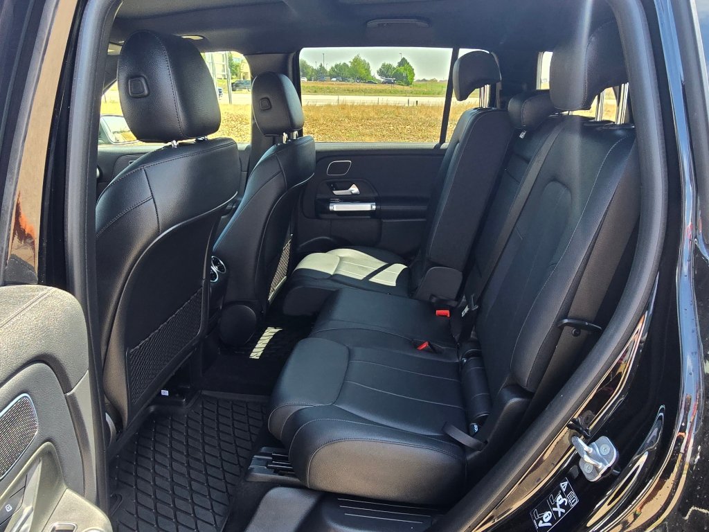 Used 2023 Mercedes-Benz EQB 350 4MATIC SUV w/ Pinnacle Package image 16