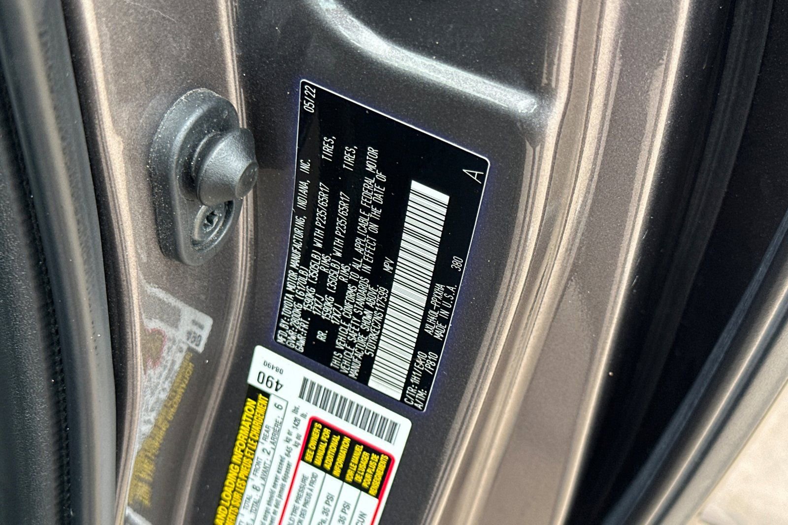 Certified 2022 Toyota Sienna XLE FWD image 35