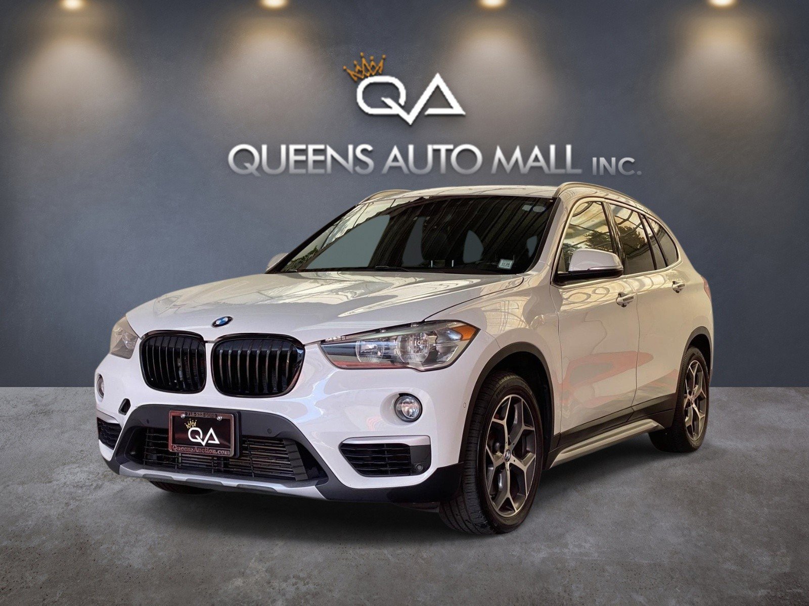 Used 2018 BMW X1 xDrive28i w/ Convenience Package AWD/4WD image 3