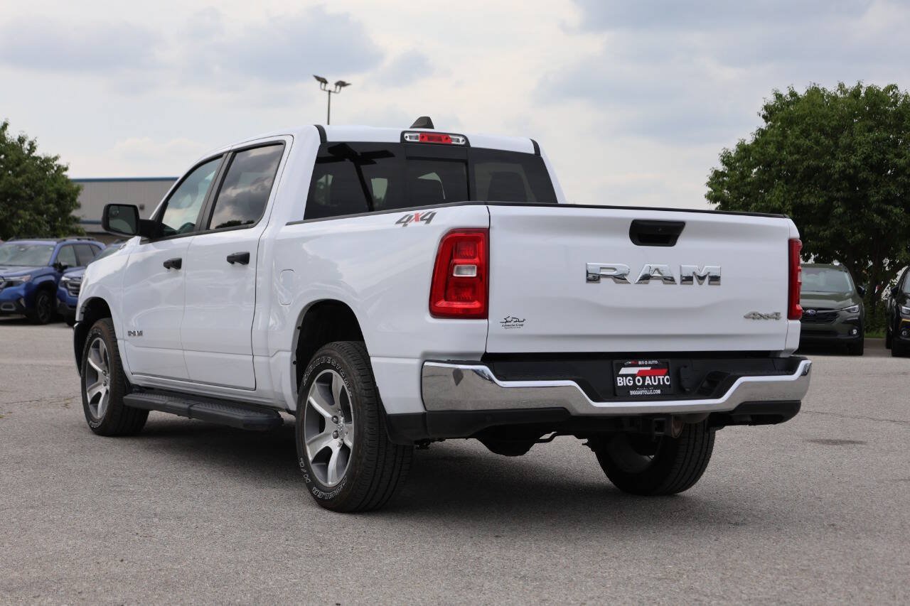Used 2025 RAM 1500 Tradesman AWD/4WD image 11