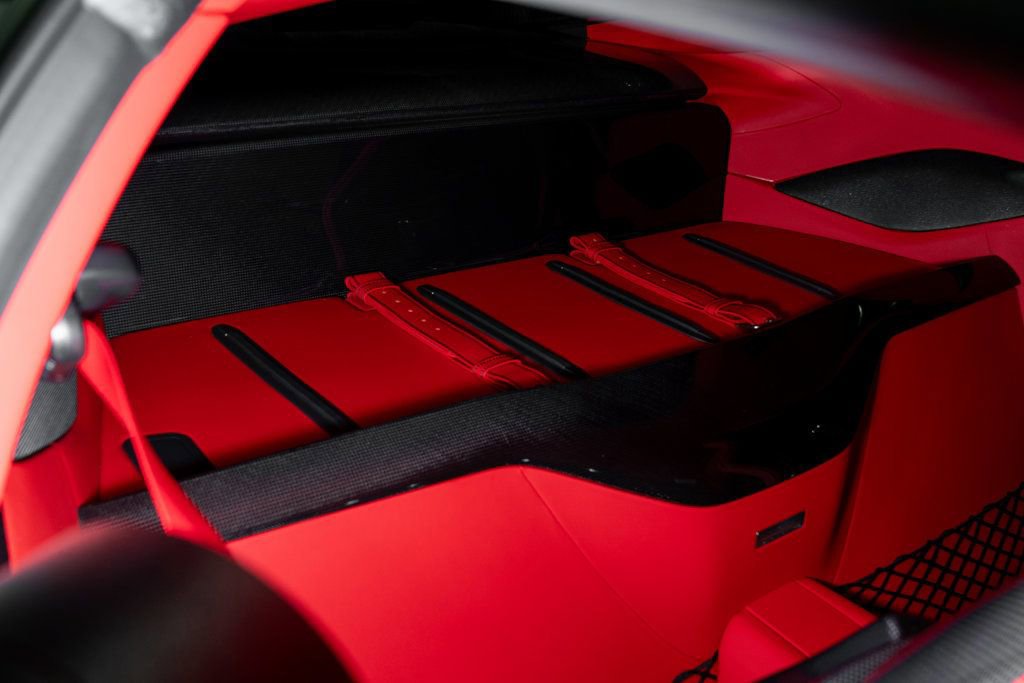 Used 2022 Ferrari 812 Competizione image 26