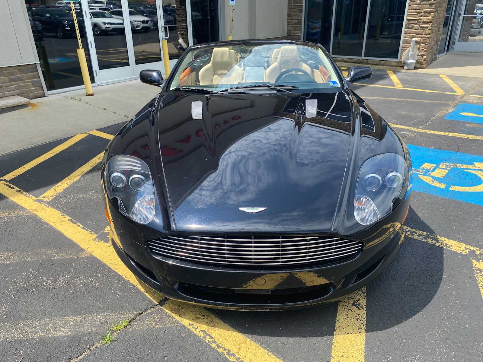 Used 2007 Aston Martin DB9 Volante RWD image 15
