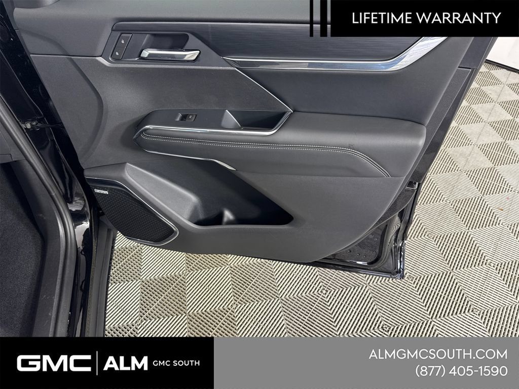 New 2026 GMC Acadia Elevation w/ Elevation Premium Package FWD image 16