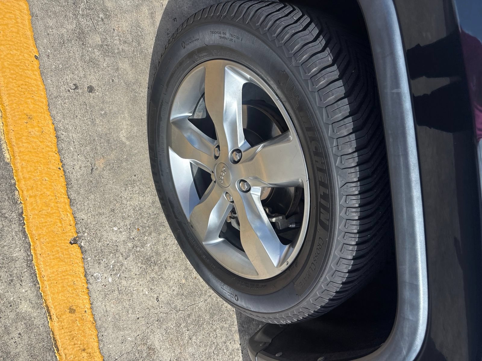 Used 2012 Jeep Grand Cherokee Overland RWD image 14