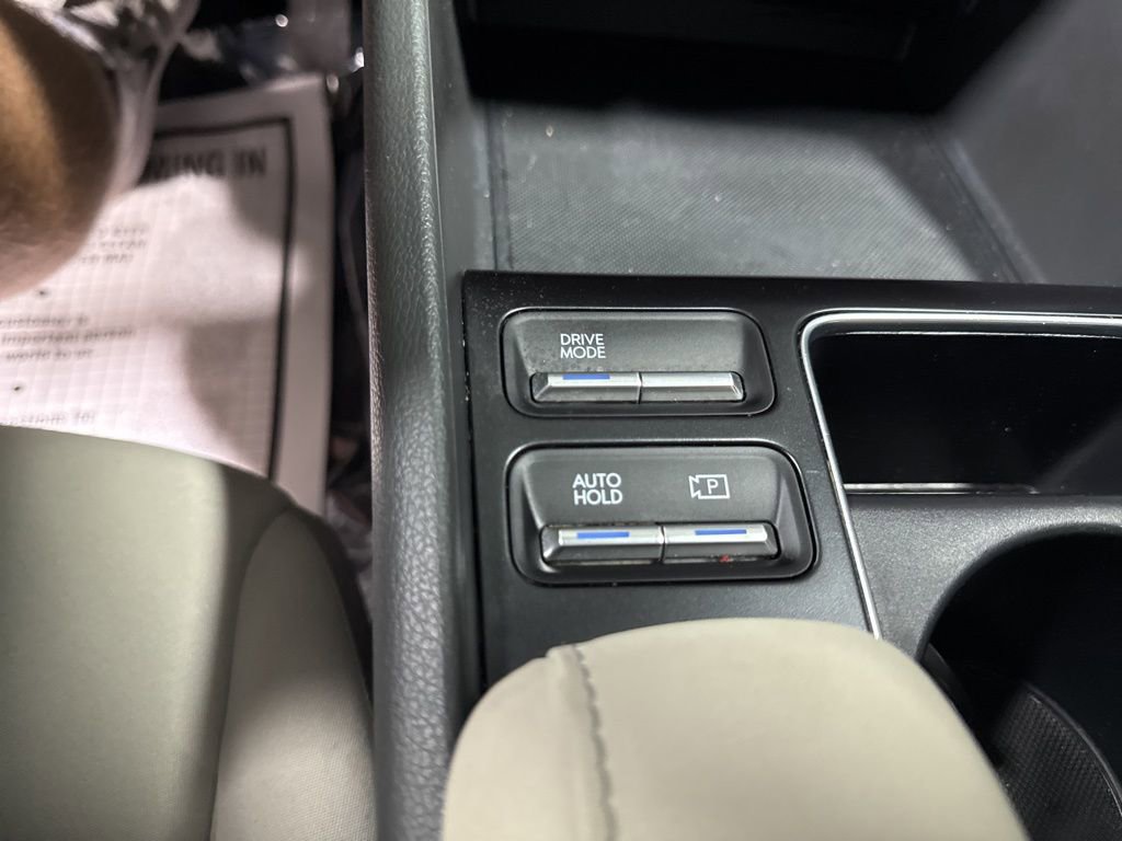 Used 2025 Hyundai Sonata SEL FWD image 25