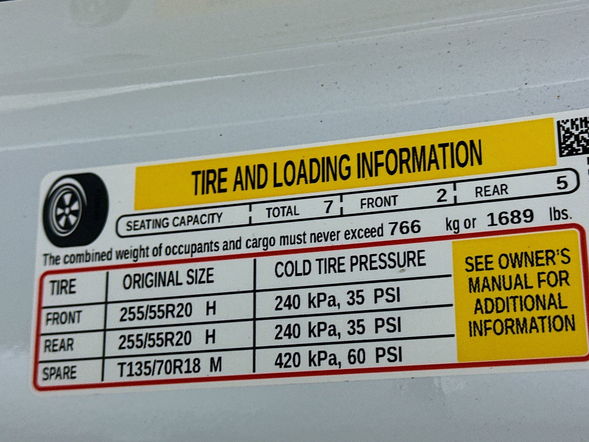 Used 2024 Chevrolet Traverse LT w/ Midnight/Sport Edition image 40