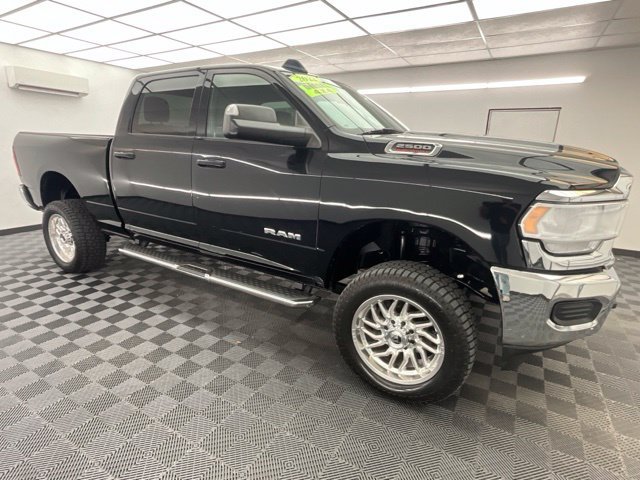 Used 2022 RAM 2500 Big Horn AWD/4WD image 3