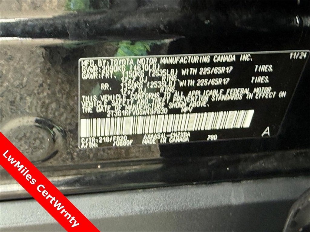 Used 2025 Toyota RAV4 LE image 31