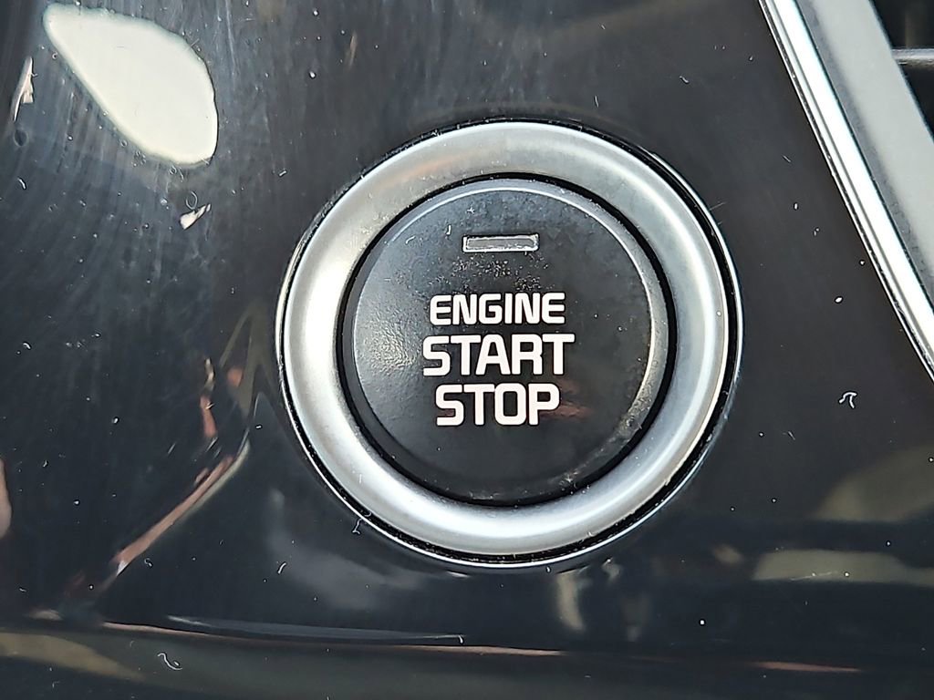 Used 2015 Kia Sedona EX image 21