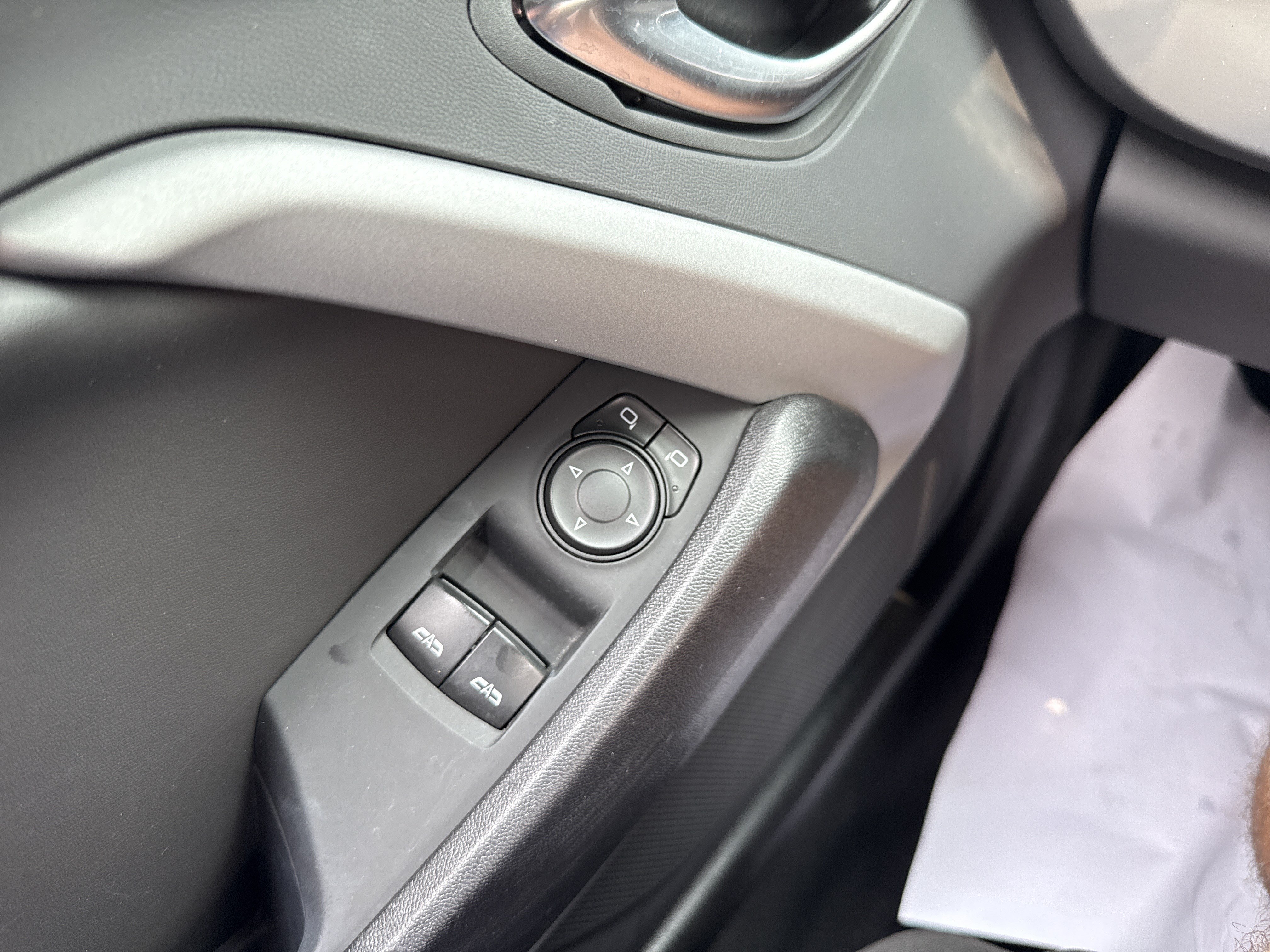 Used 2023 Chevrolet Camaro LS RWD image 16