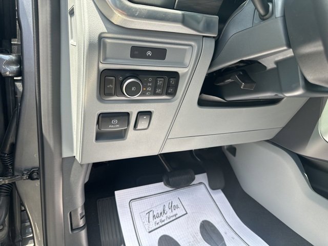 New 2025 Ford F150 Lariat w/ Equipment Group 501A Mid image 36