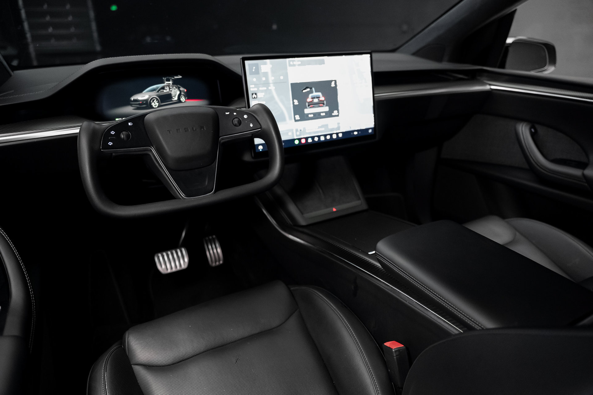 Used 2022 Tesla Model X Plaid AWD/4WD image 2