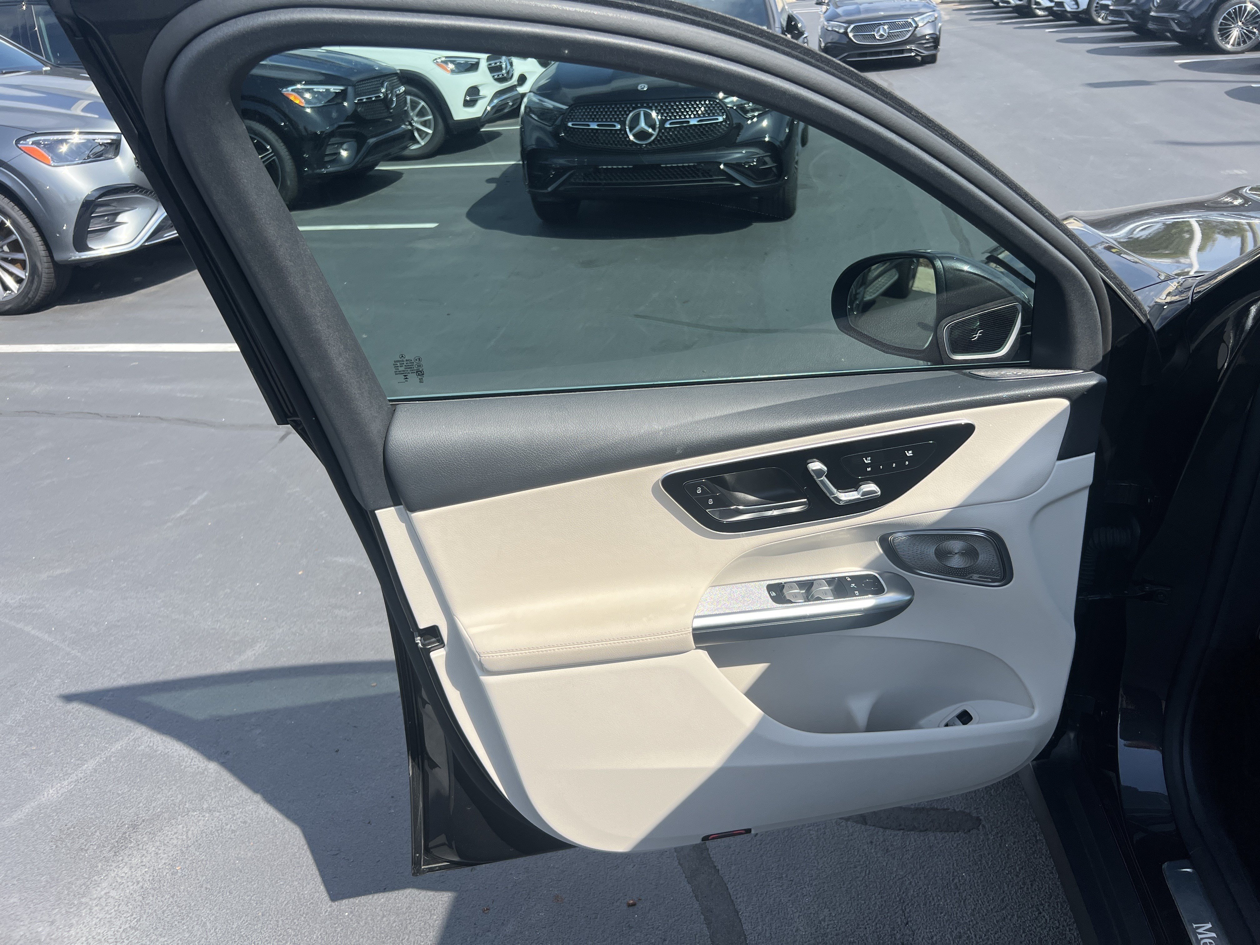 Certified 2026 Mercedes-Benz GLC 300 4MATIC image 14