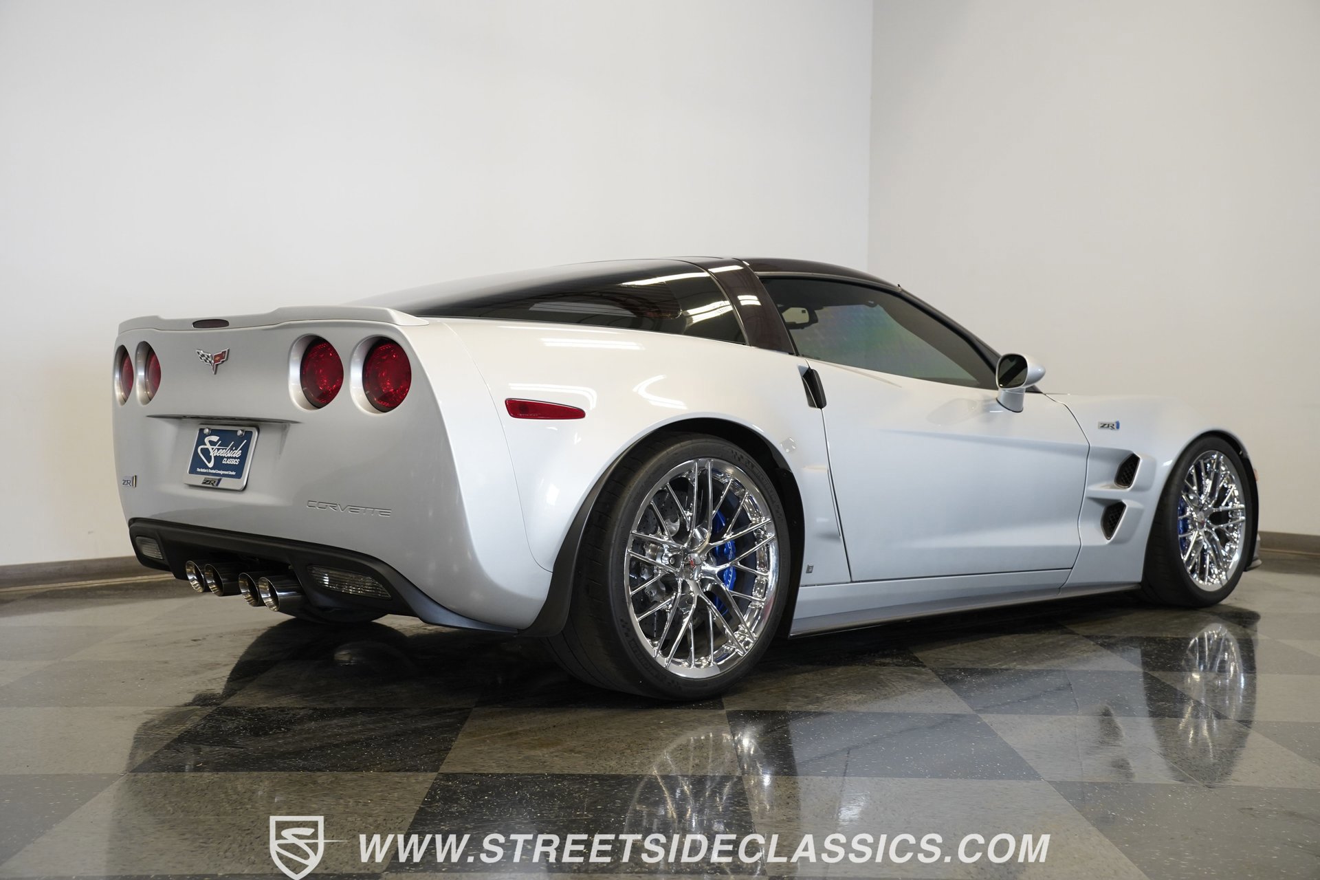 Used 2009 Chevrolet Corvette ZR1 w/ Preferred Equipment Group image 14