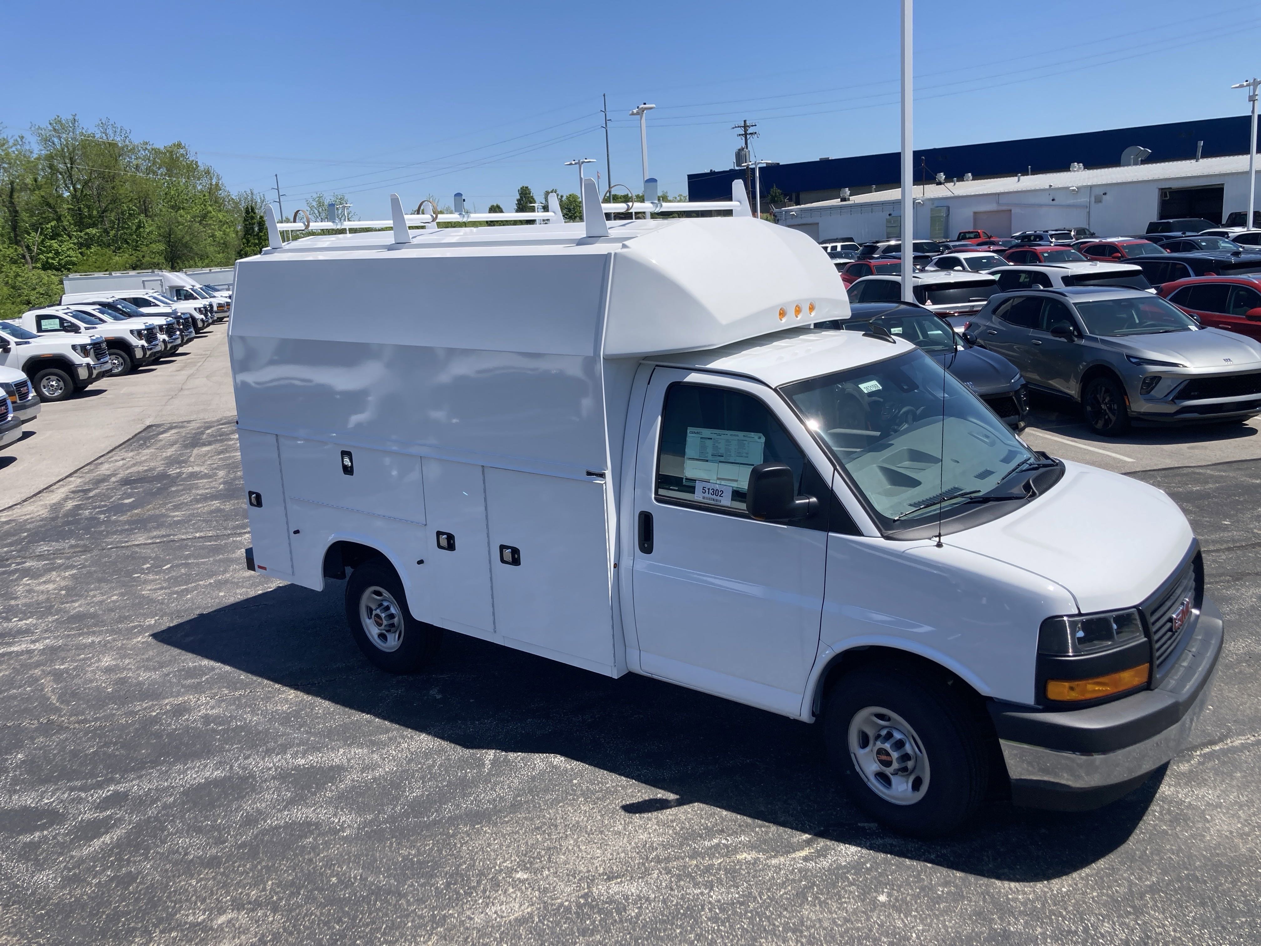 New 2024 GMC Savana 3500 w/ Power Convenience Package image 7