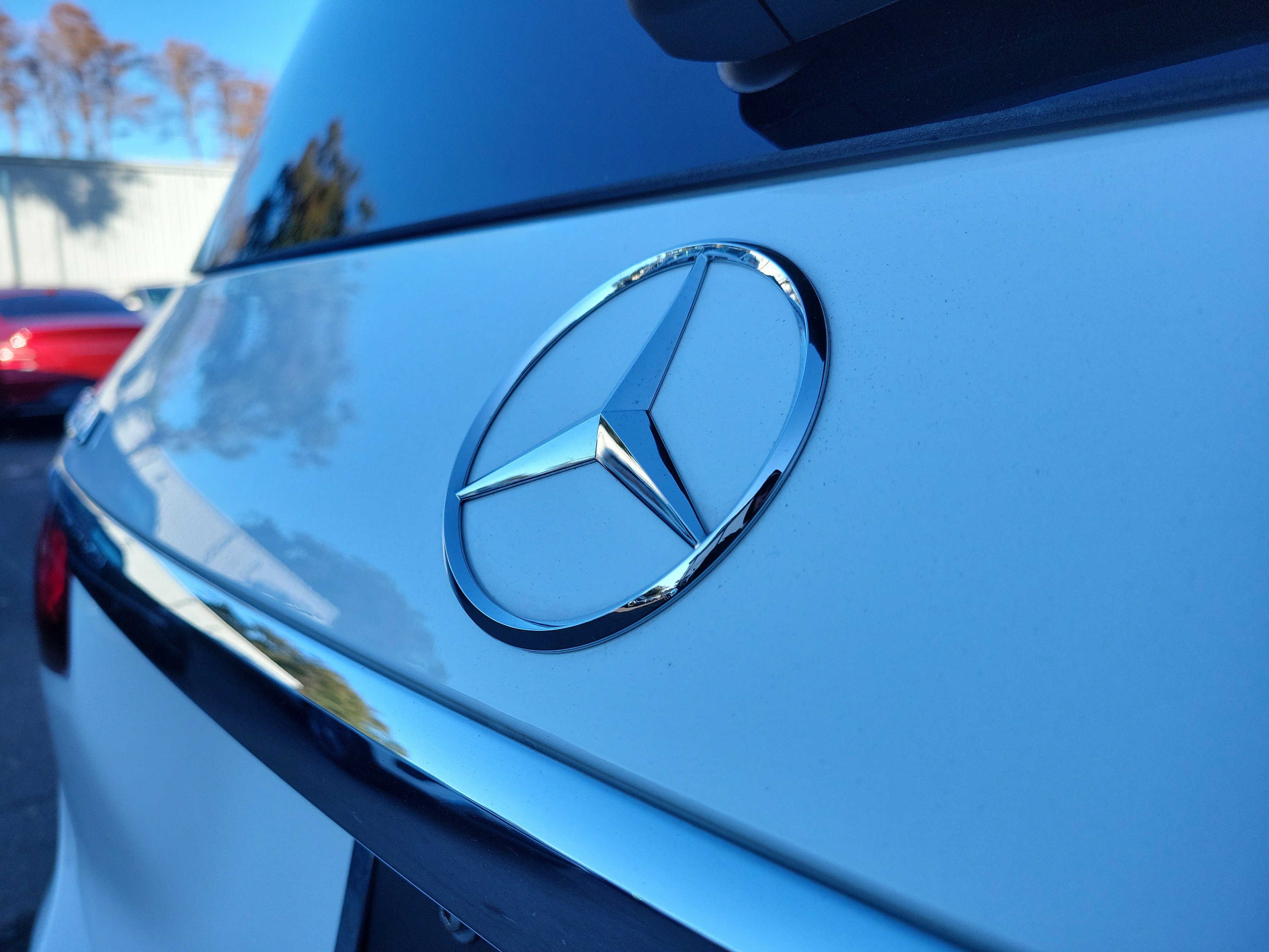 Certified 2025 Mercedes-Benz GLS 580 4MATIC image 7