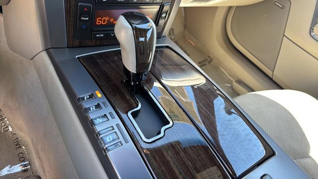 Used 2006 Cadillac XLR V RWD image 30