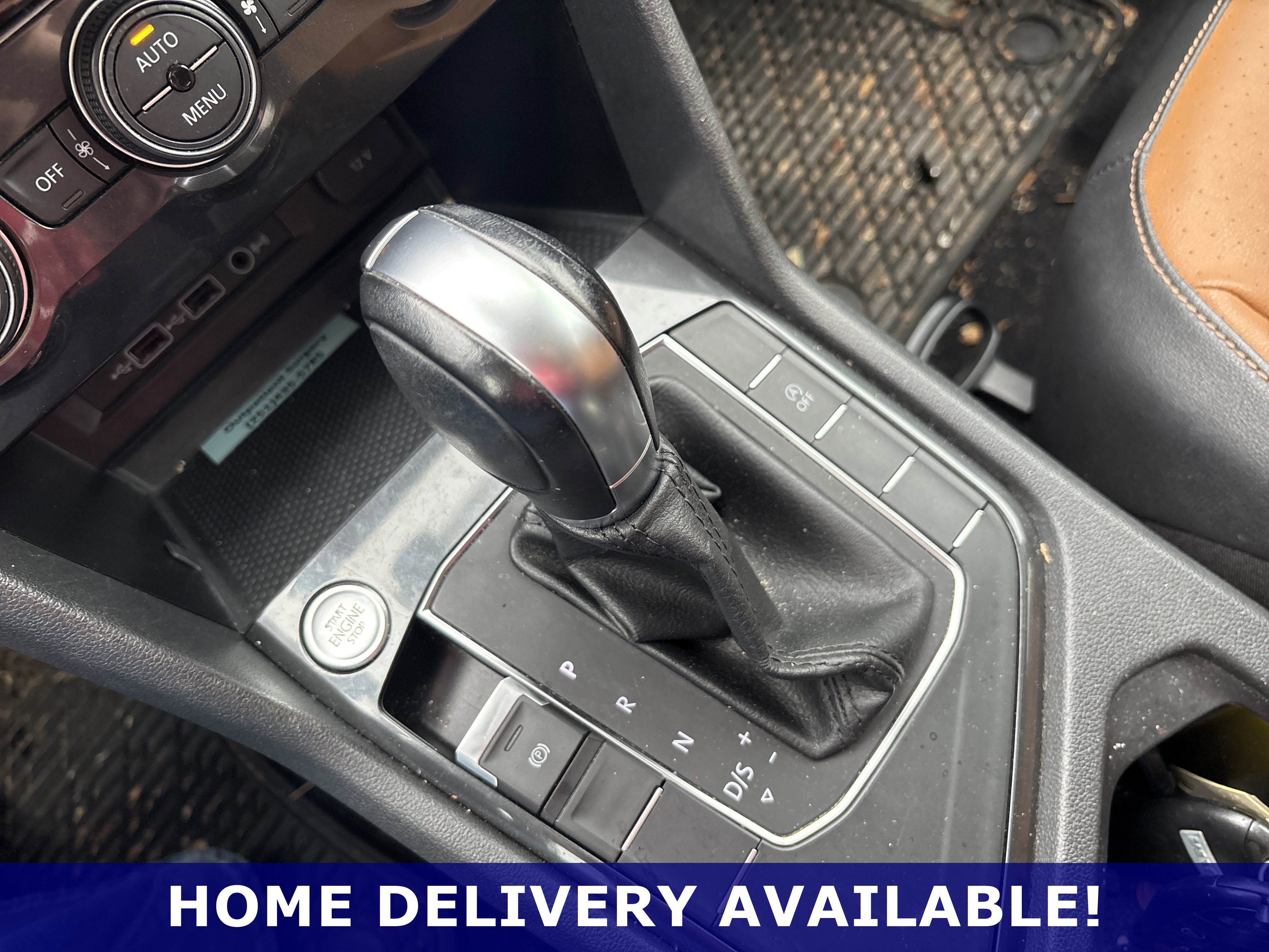 Used 2018 Volkswagen Tiguan SEL image 14