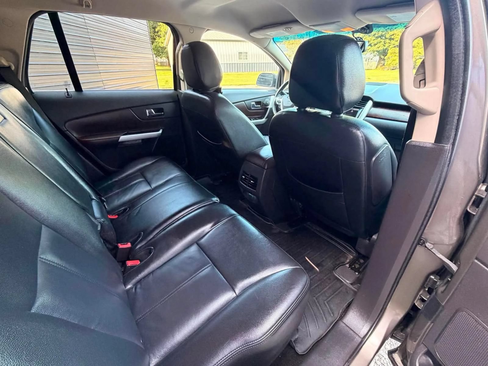Used 2013 Ford Edge Limited w/ Driver Entry Pkg FWD image 16