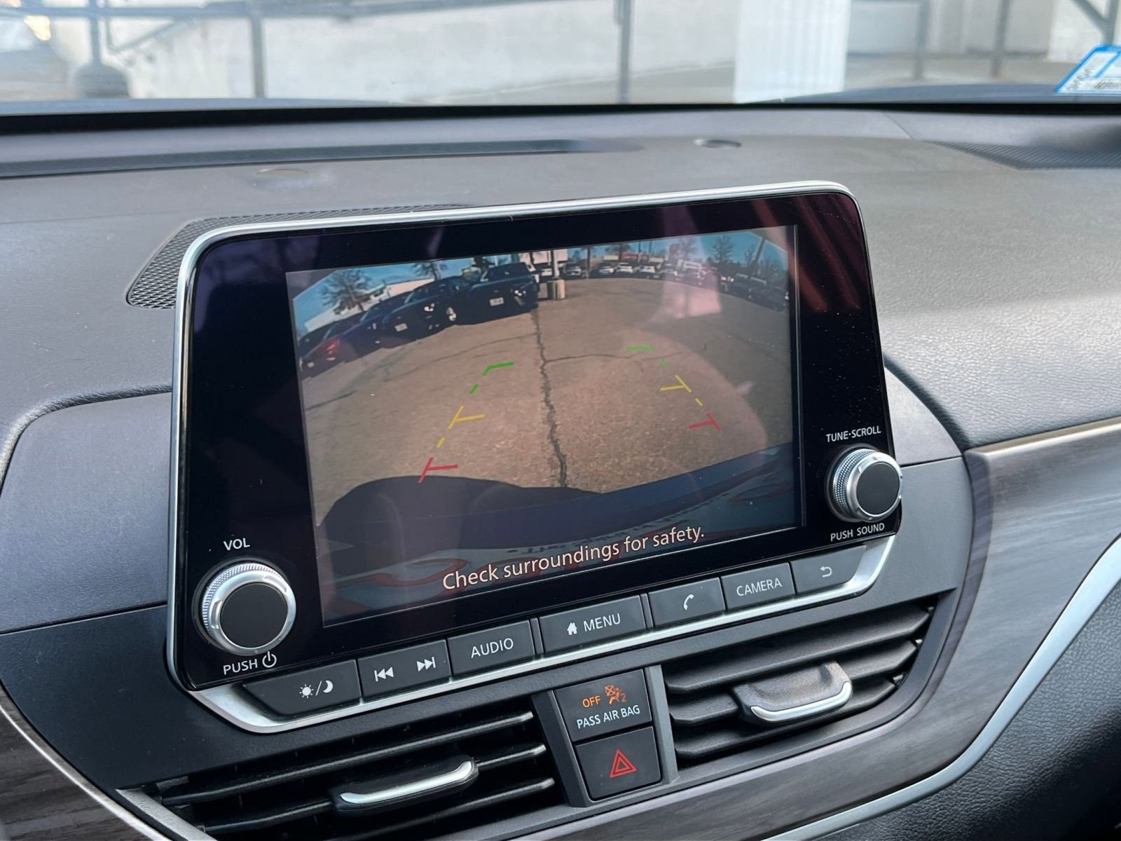 Used 2025 Nissan Altima 2.5 SV FWD image 23