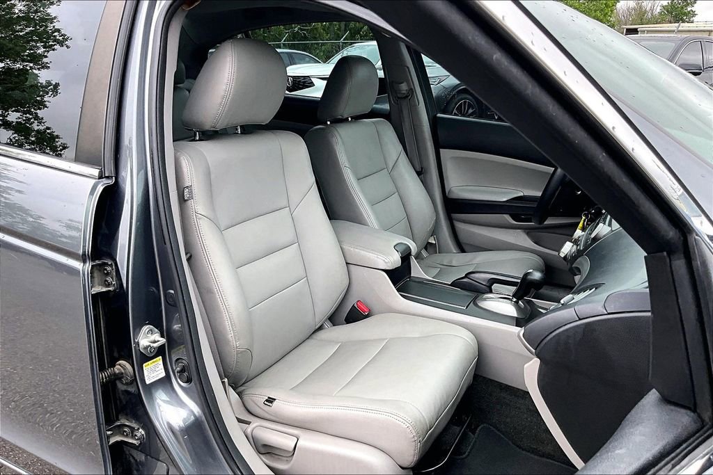Used 2012 Honda Accord LX image 10