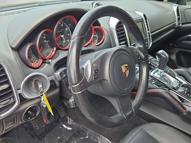 Used 2013 Porsche Cayenne AWD/4WD image 10