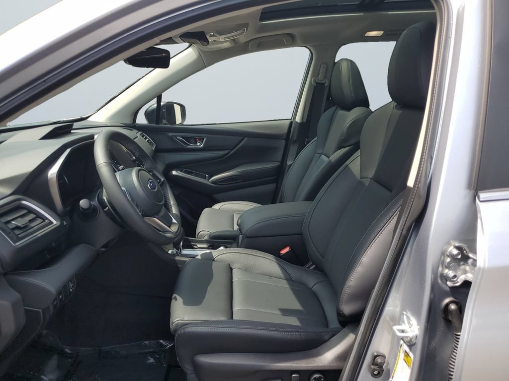 Certified 2026 Subaru Ascent Limited AWD/4WD image 9
