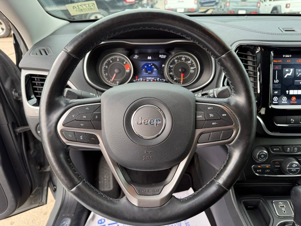 Used 2020 Jeep Cherokee Limited image 14