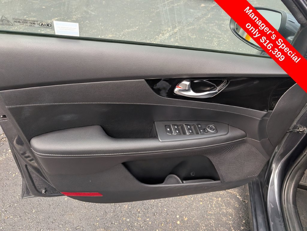 Used 2021 Kia Forte EX FWD image 16
