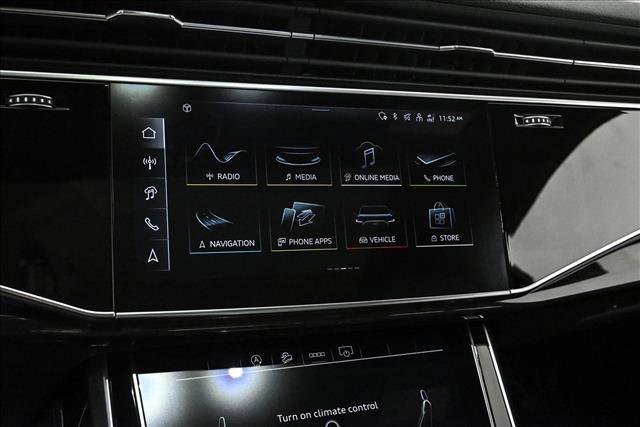 Certified 2025 Audi Q7 2.0T Premium Plus image 15