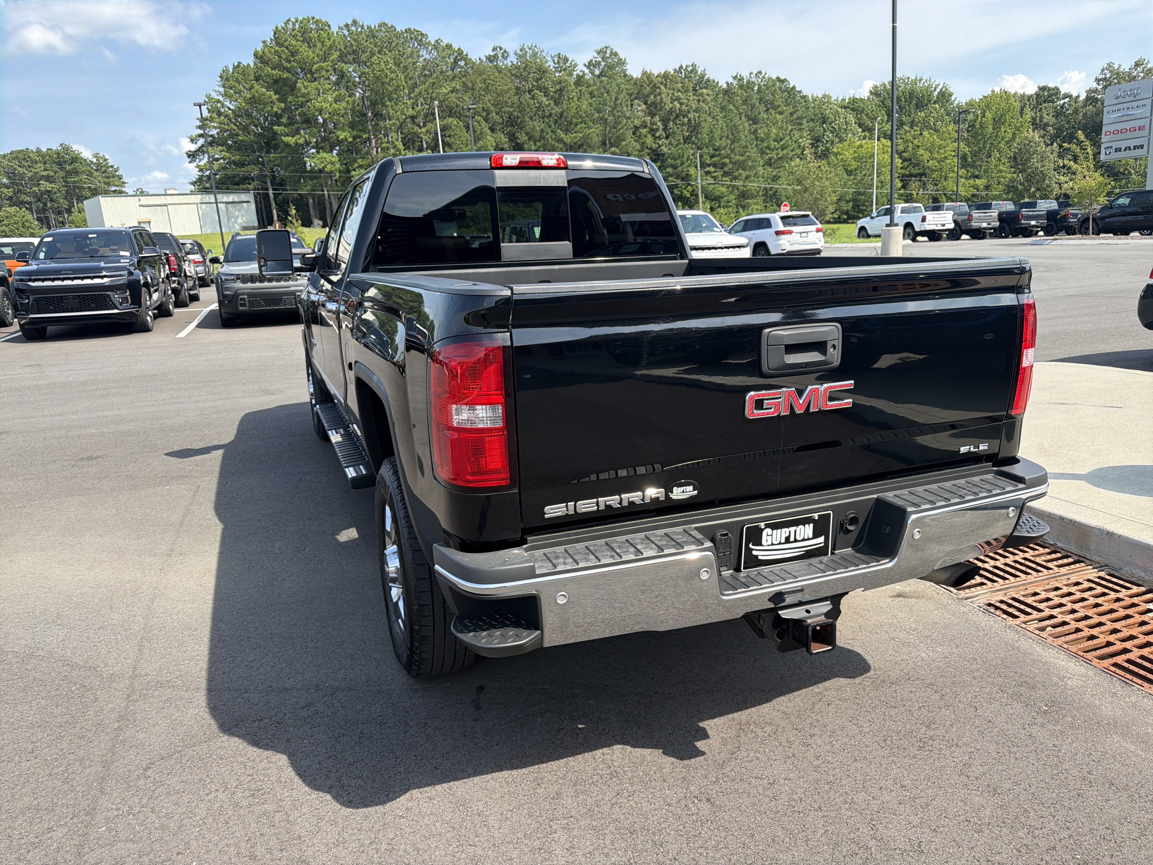 Used 2019 GMC Sierra 2500 SLT AWD/4WD image 16