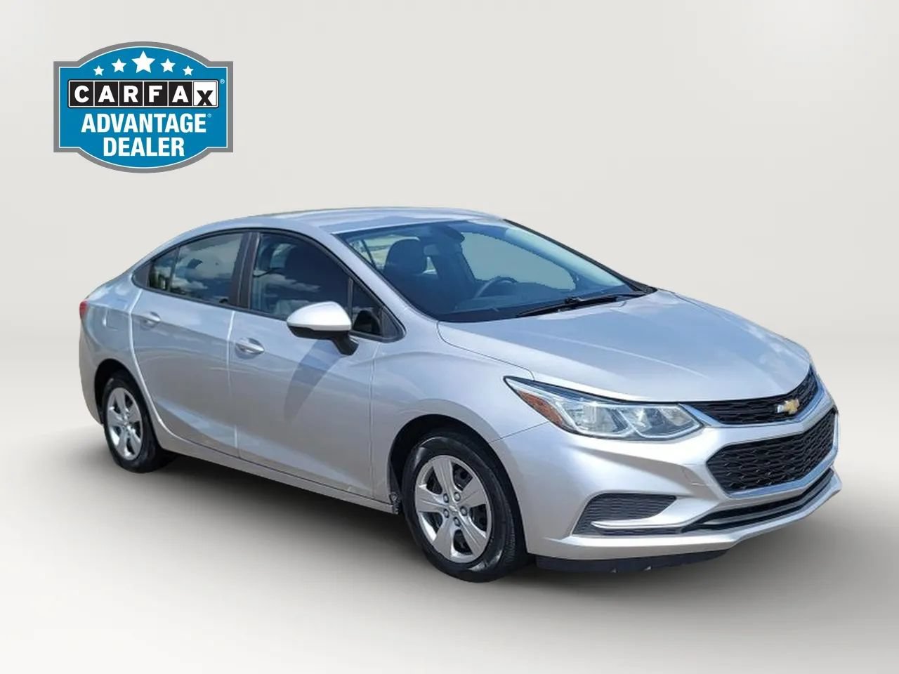 Used 2017 Chevrolet Cruze LS FWD image 3