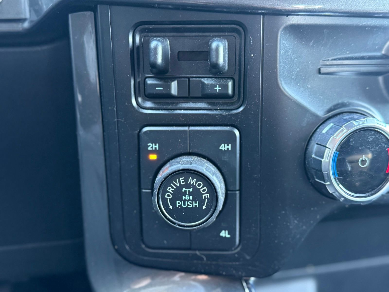 Used 2023 Ford F150 XLT w/ Equipment Group 302A High image 27