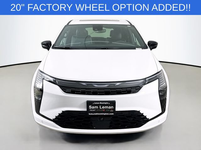 New 2027 Chrysler Pacifica Limited AWD/4WD image 2