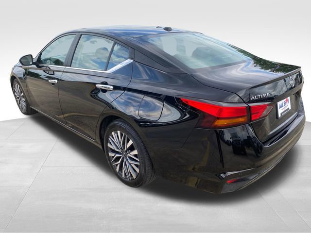 Used 2025 Nissan Altima 2.5 SV image 4